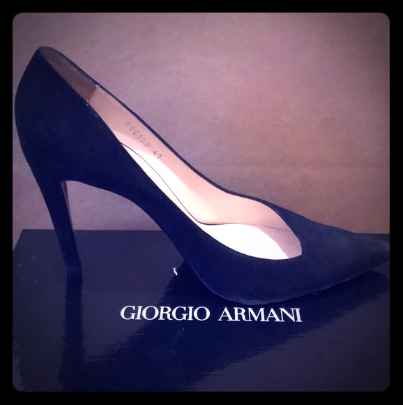 Giorgio Armani Black Suede Pumps - Picture 1 of 3